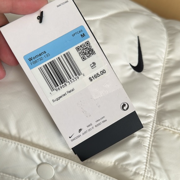 Nike Women's Sportswear Essentials Quilted Trench Coat NWT Size Medium - Picture 15 of 17